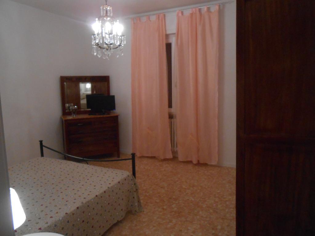 Hotel Gino'S House Piza Pokój zdjęcie